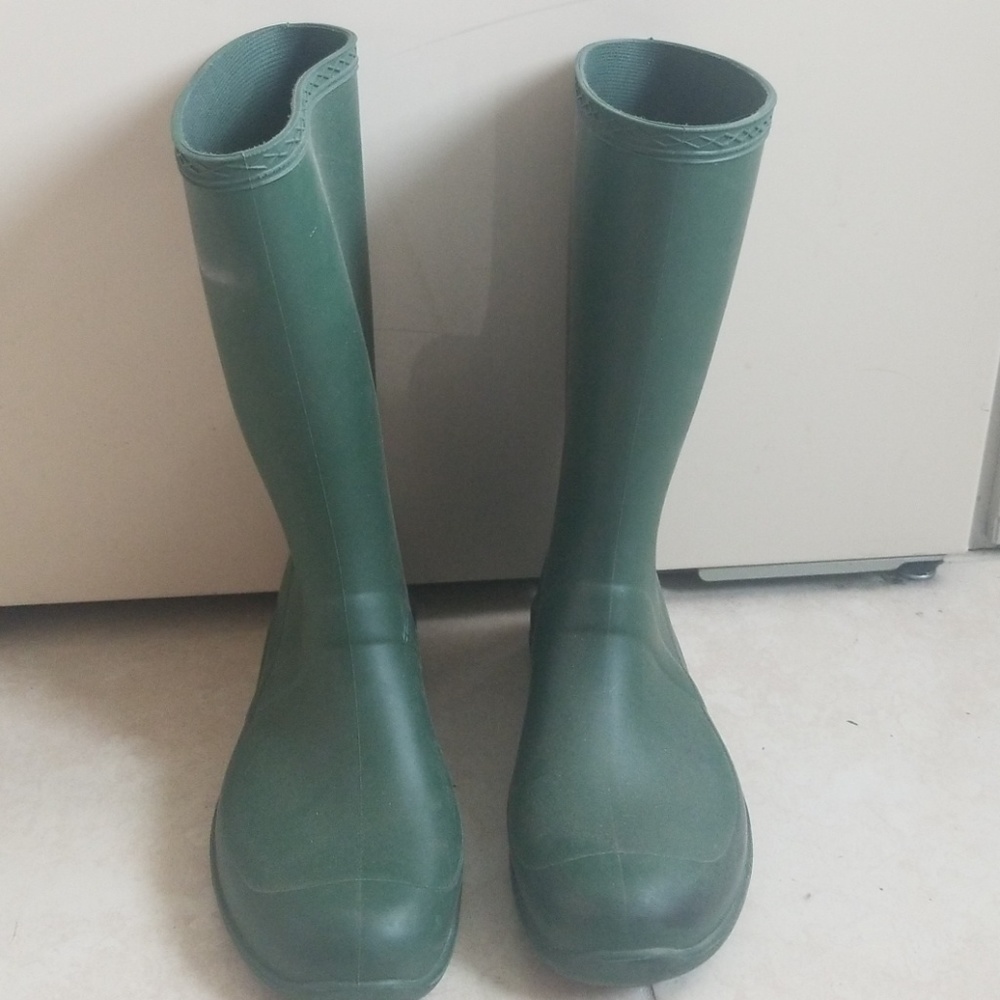 Short Wellies in Green